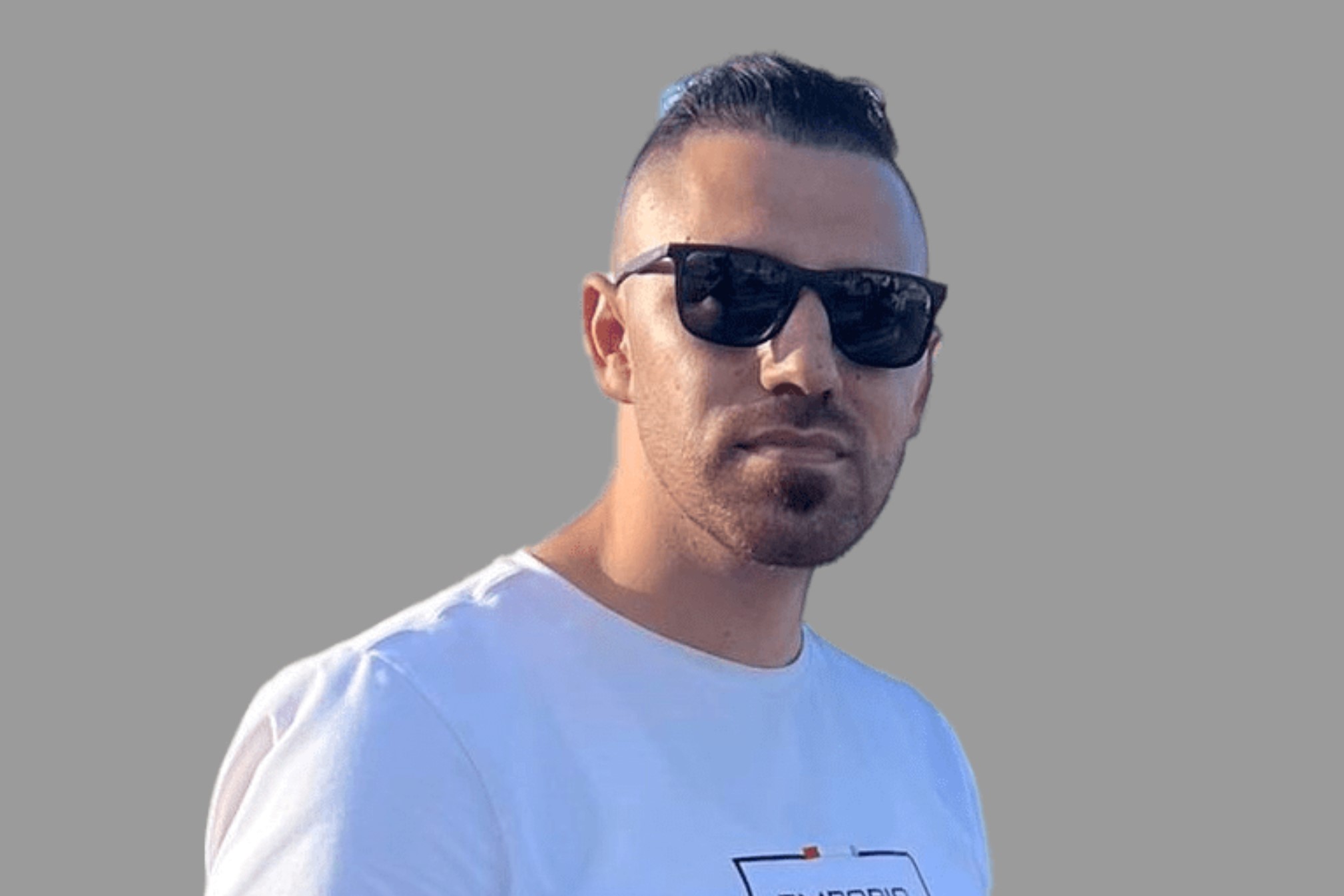 الشهيد حسيـن خالـد قراقع 